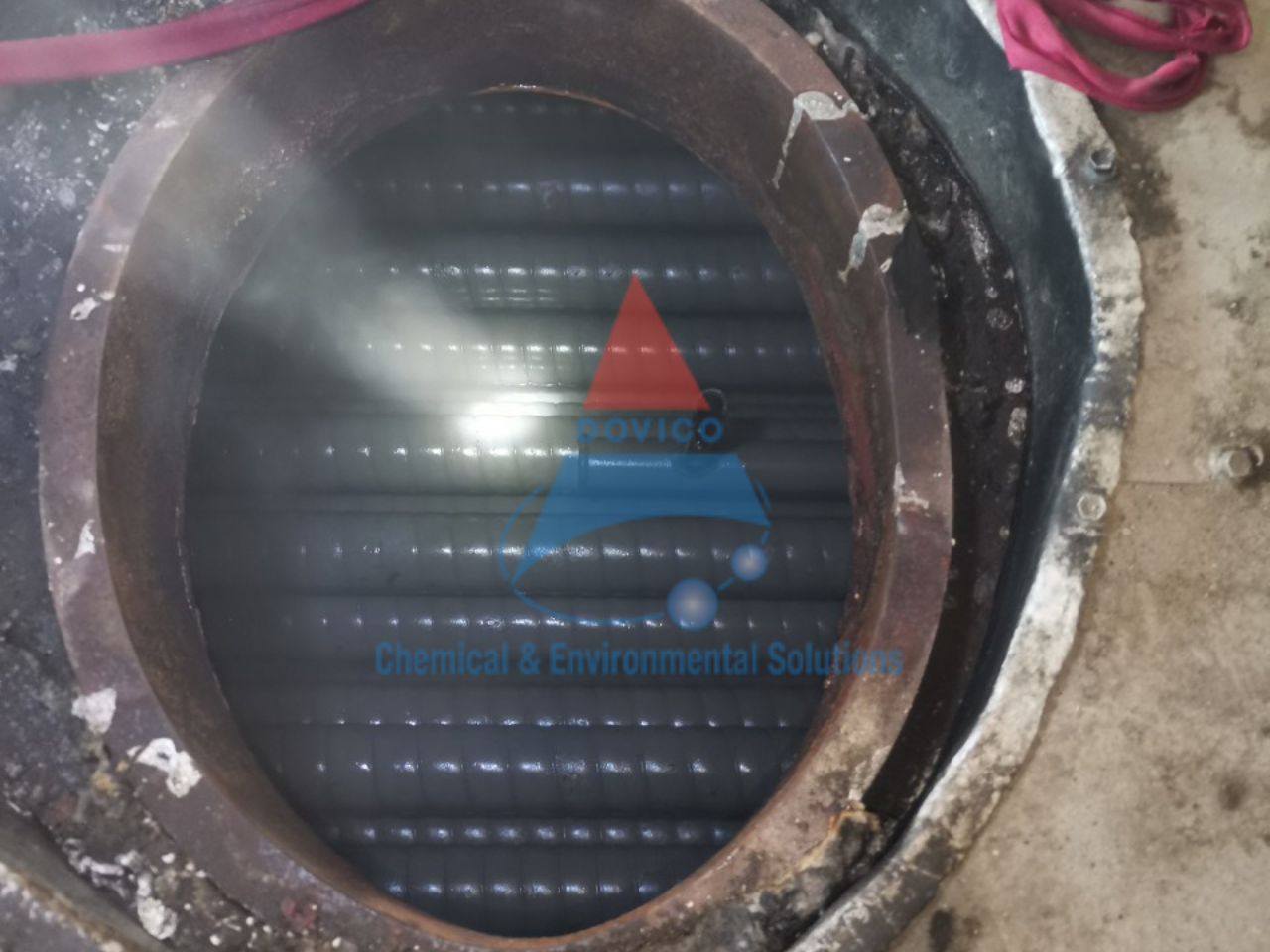 Hóa chất tẩy cáu cặn lò hơi hiệu quả cao trong làm sạch hệ thống nồi hơi công nghiệp